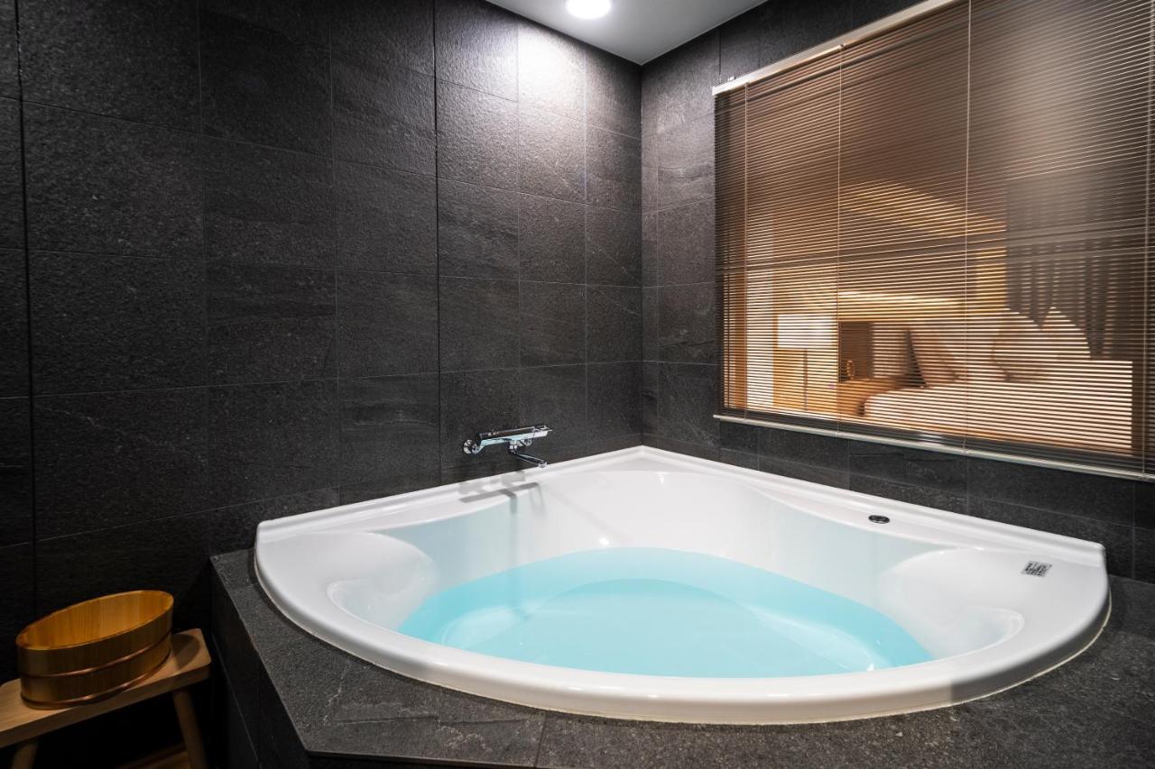 Kyoto Shijo Takakura Hotel Grandereverie Εξωτερικό φωτογραφία